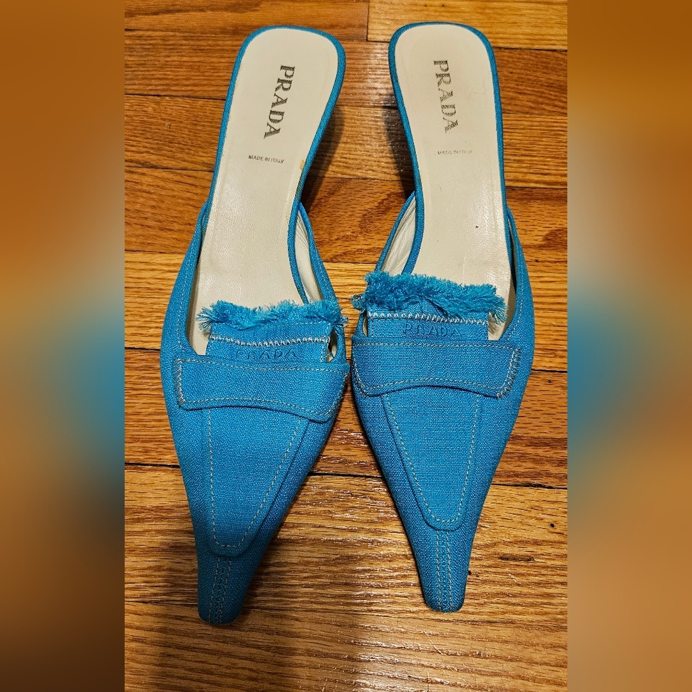 Prada heals mules blue